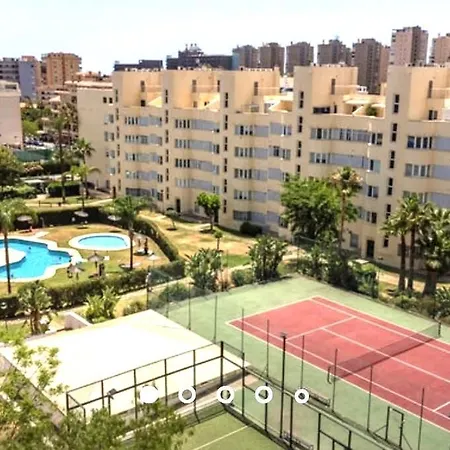 Urbanizacion Lujo En Playamar トレモリノス